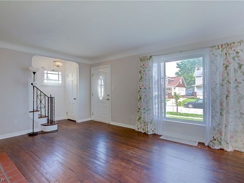 6715 Wilber Avenue , Parma, OH 44129 Photo 4
