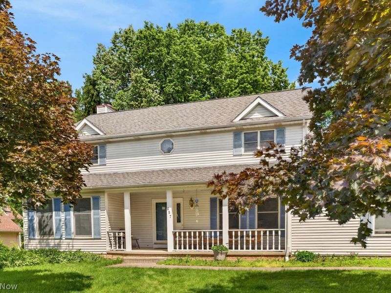 657 Cherry Valley Drive, Amherst, OH 44001 Photo 1