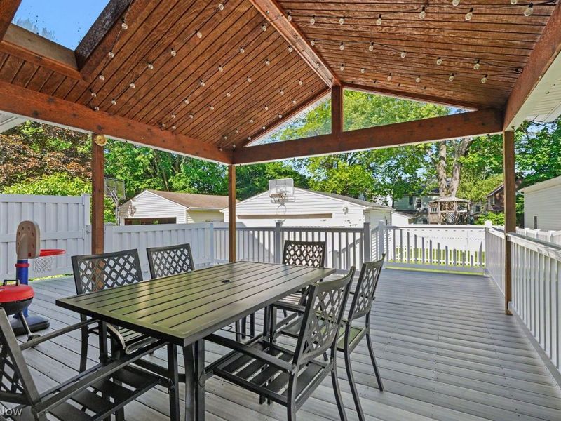 1739 13th Street , Cuyahoga Falls, OH 44223 Photo 28