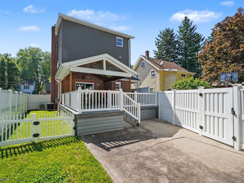 1739 13th Street , Cuyahoga Falls, OH 44223 Photo 29