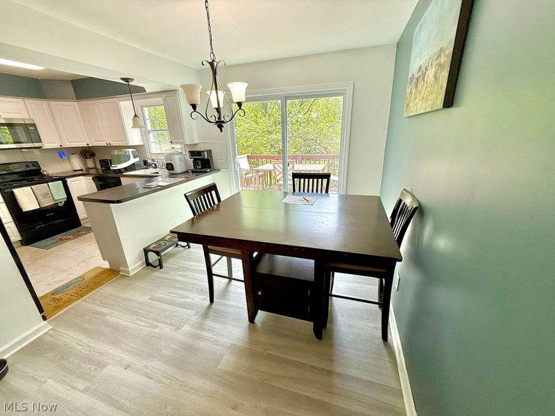879 Kimberly Circle, Oberlin, OH 44074 Photo 9