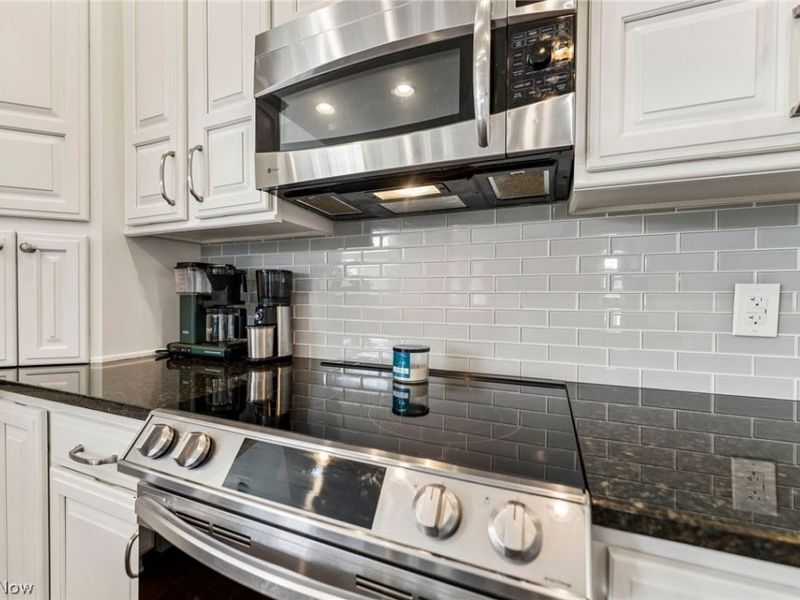 3396 Napa Boulevard, Avon, OH 44011 Photo 14