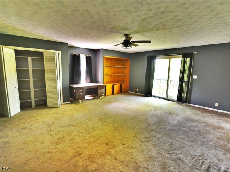 12516 Lake Drive, Burton, OH 44021 Photo 15