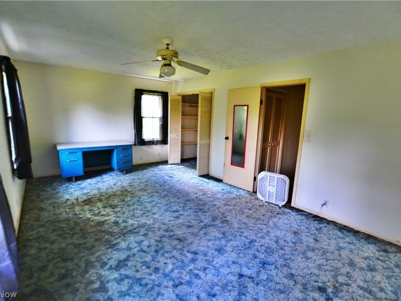 12516 Lake Drive, Burton, OH 44021 Photo 16