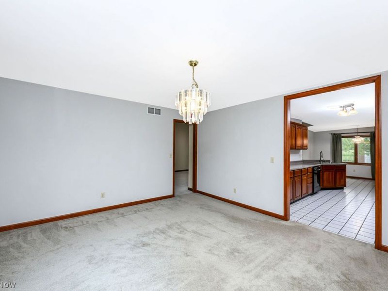 106 S Hametown Road , Copley, OH 44321 Photo 13