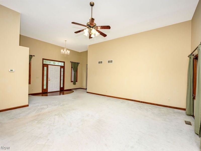 106 S Hametown Road , Copley, OH 44321 Photo 6
