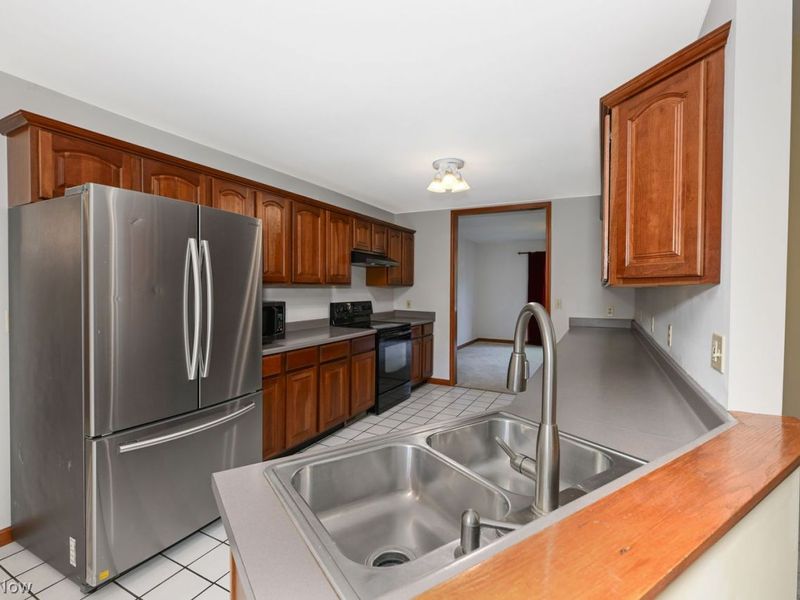 106 S Hametown Road , Copley, OH 44321 Photo 9