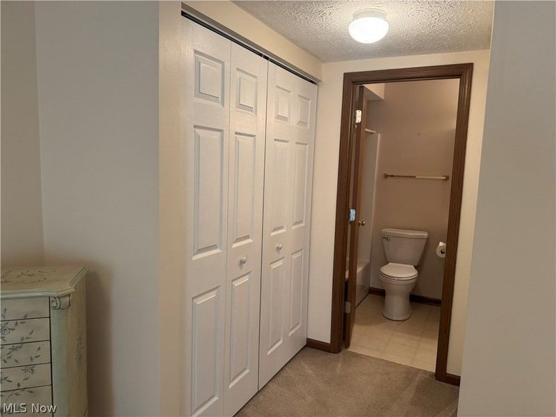 3393 Ivy Hill Circle, Unit D, Cortland, OH 44410 Photo 8