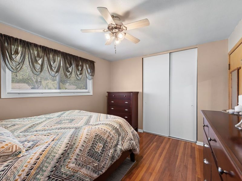 3820 W 212th Street , Fairview Park, OH 44126 Photo 17