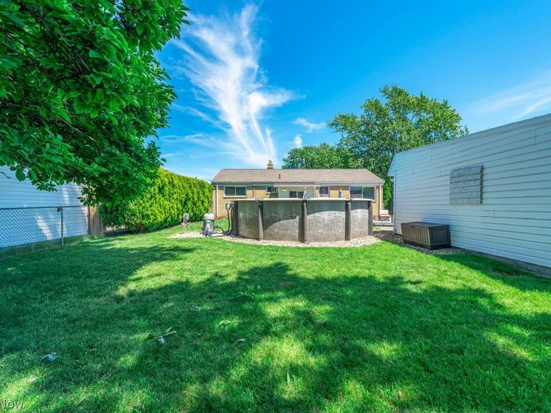 3820 W 212th Street , Fairview Park, OH 44126 Photo 46
