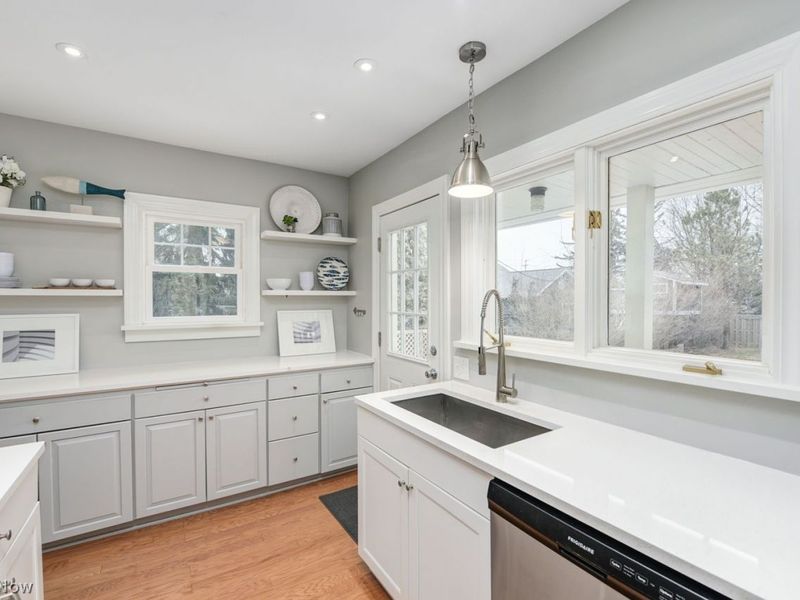 285 Bassett Road , Bay Village, OH 44140 Photo 13