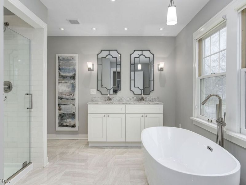 285 Bassett Road , Bay Village, OH 44140 Photo 22