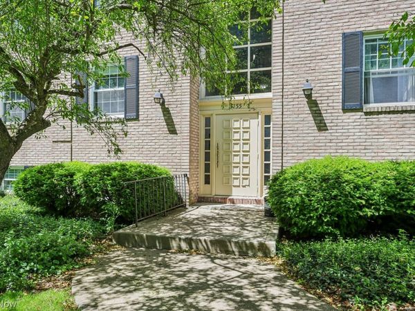 1155 Charter Oak , Unit 307, Westlake, OH 44145