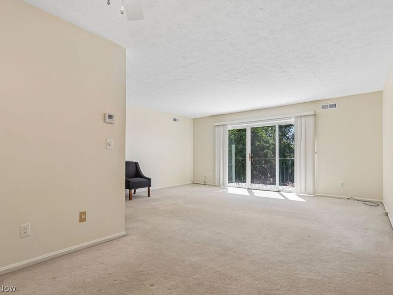 1155 Charter Oak , Unit 307, Westlake, OH 44145 Photo 10