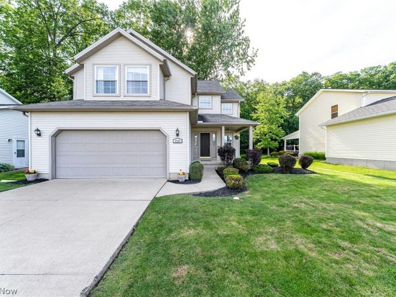 5562 Ridgeview Boulevard, North Ridgeville, OH 44039 Photo 1