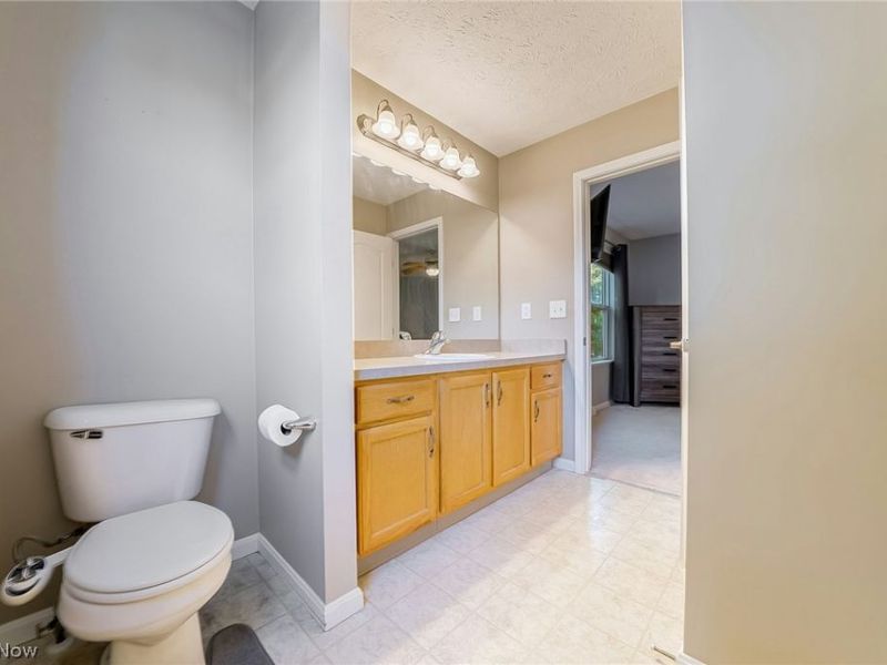 5562 Ridgeview Boulevard, North Ridgeville, OH 44039 Photo 19