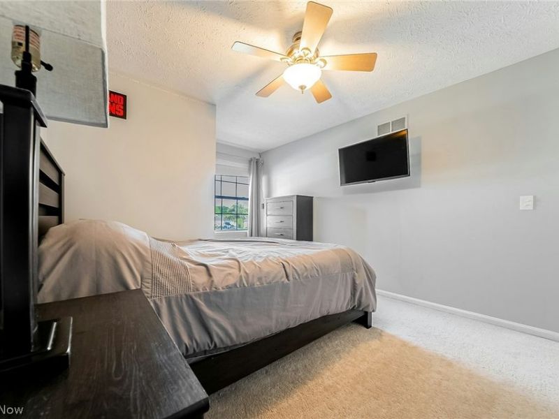 5562 Ridgeview Boulevard, North Ridgeville, OH 44039 Photo 23