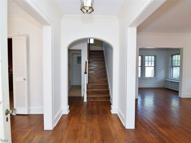 3292 Braemar Road , Shaker Heights, OH 44120 Photo 3