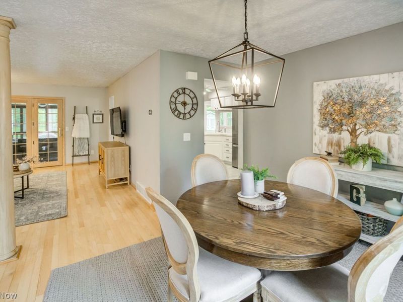 17212 Wood Acre Trail , Chagrin Falls, OH 44023 Photo 7