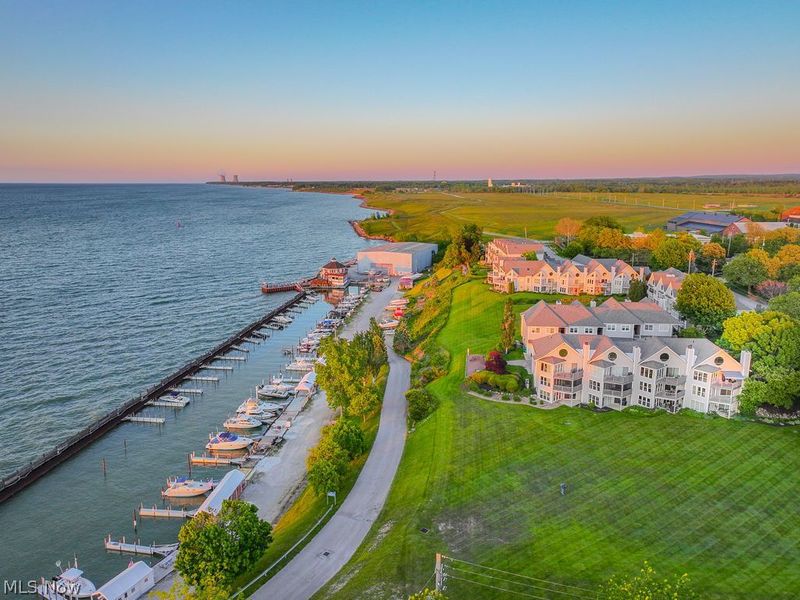 649 Second Street, Unit 8, Fairport Harbor, OH 44077 Photo 18