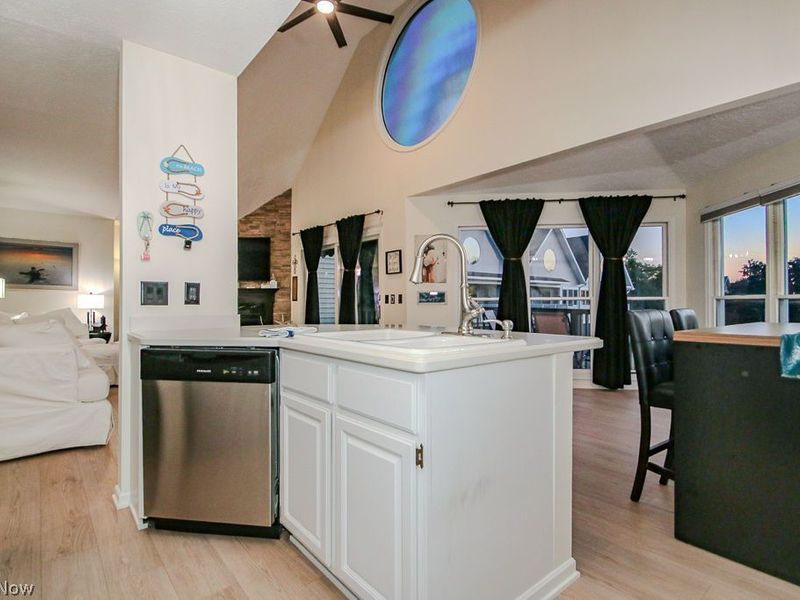 649 Second Street, Unit 8, Fairport Harbor, OH 44077 Photo 19