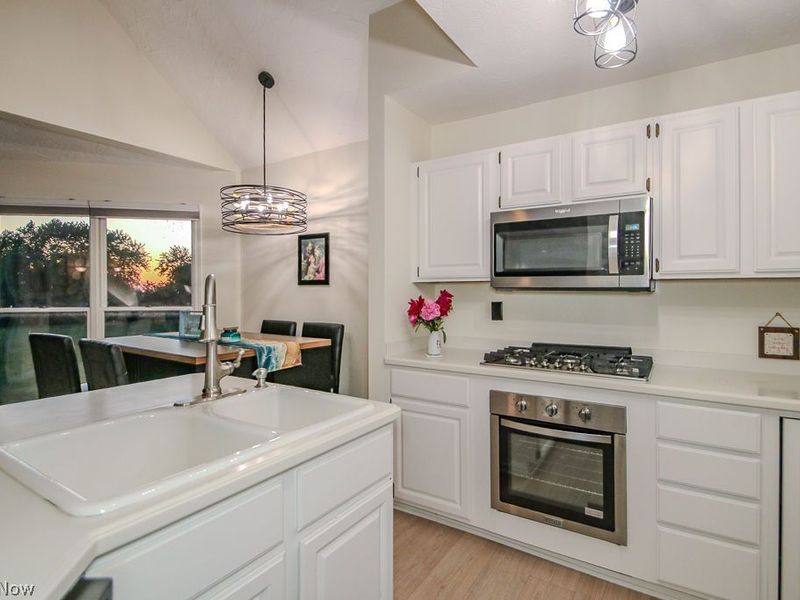 649 Second Street, Unit 8, Fairport Harbor, OH 44077 Photo 27