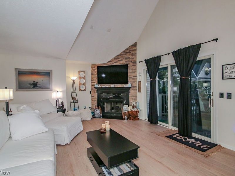 649 Second Street, Unit 8, Fairport Harbor, OH 44077 Photo 6