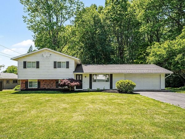 2178 Hamden Street , Madison, OH 44057