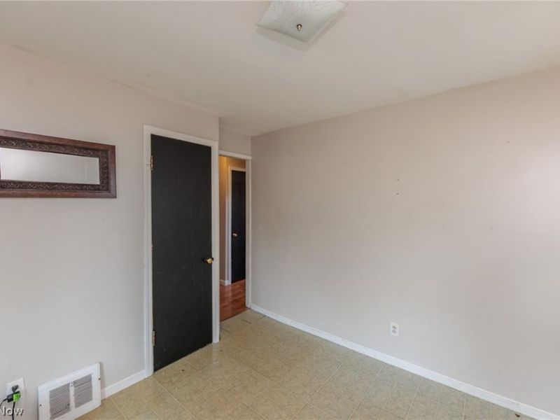 2511 North Avenue , Parma, OH 44134 Photo 14