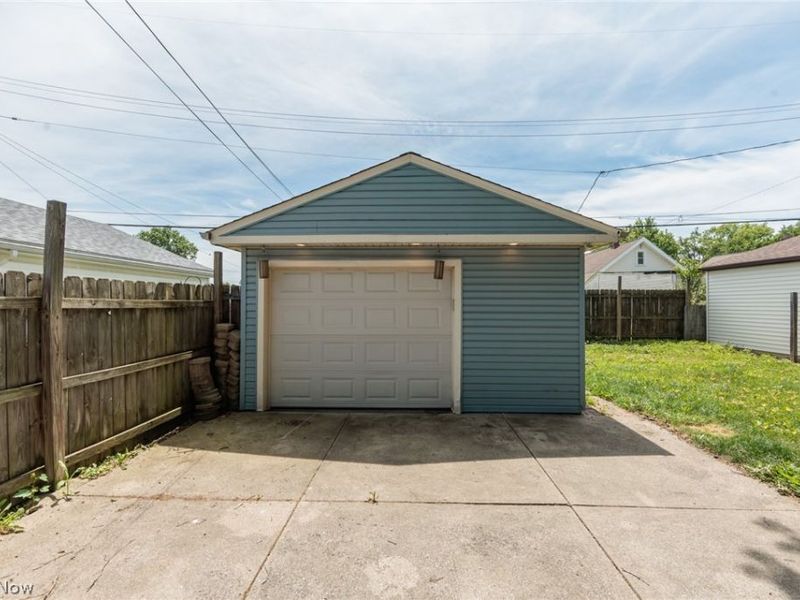2511 North Avenue , Parma, OH 44134 Photo 34
