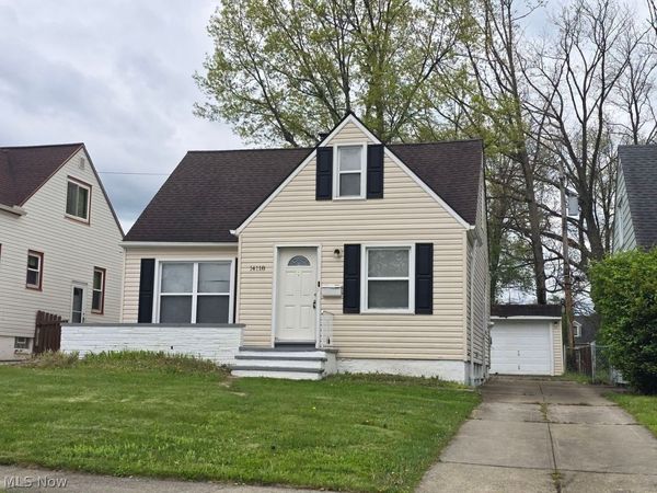 14118 Kennerdown Avenue , Maple Heights, OH 44137