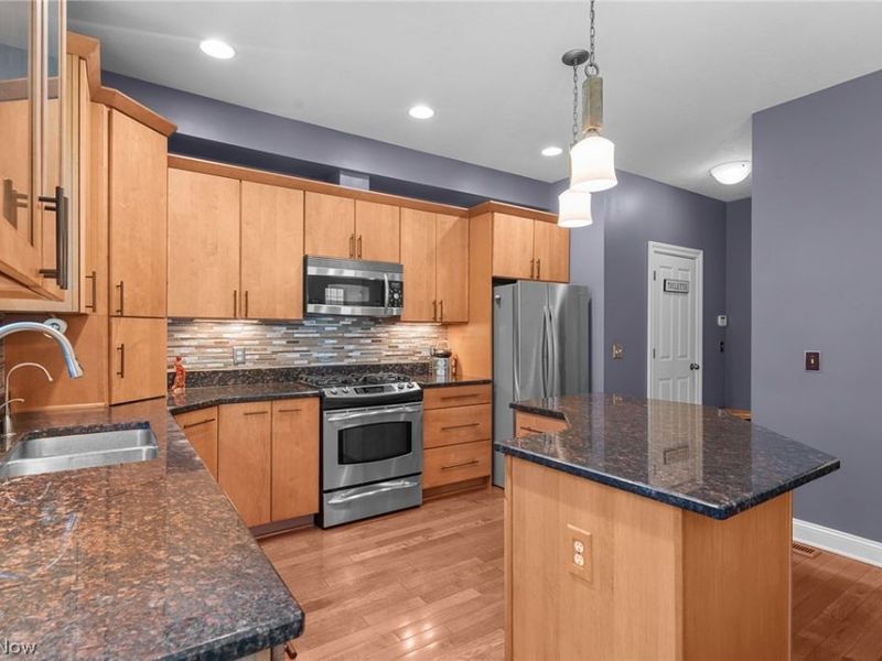 26727 Rue Saint Anne Court, Warrensville Heights, OH 44128 Photo 12