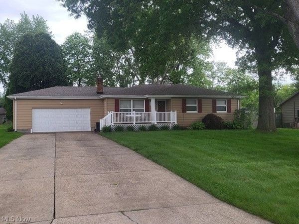 4840 Sampson Drive , Youngstown, OH 44505