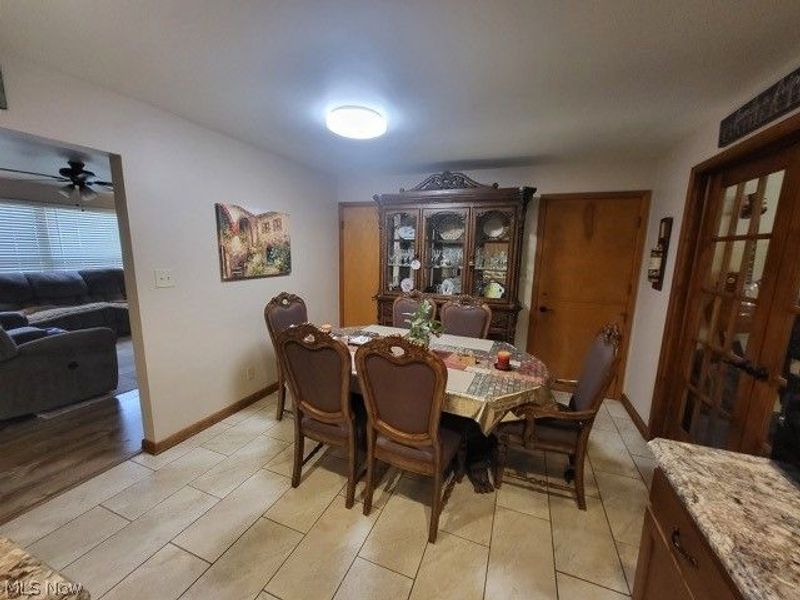 4840 Sampson Drive, Youngstown, OH 44505 Photo 11