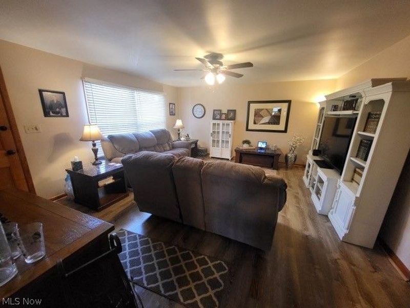 4840 Sampson Drive, Youngstown, OH 44505 Photo 5