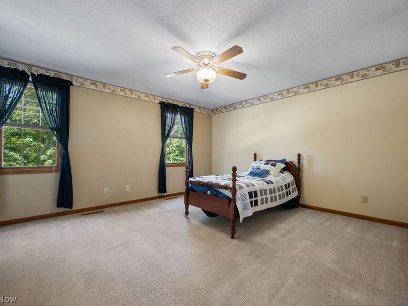 Uniontown, OH 44685 Photo 23