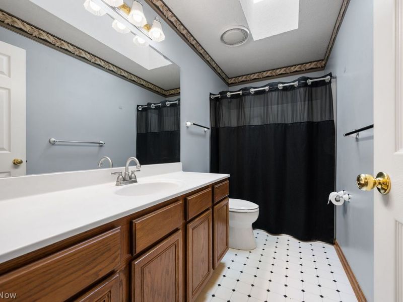 Uniontown, OH 44685 Photo 25
