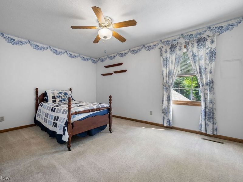 Uniontown, OH 44685 Photo 26