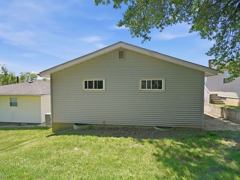 611 - 613 Fulmer Avenue, Akron, OH 44312 Photo 25
