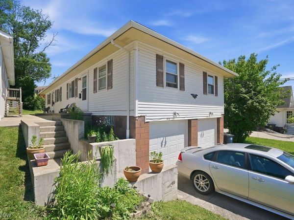615 - 617 Fulmer Avenue , Akron, OH 44312