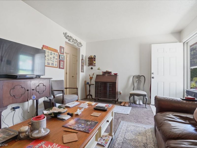 615 - 617 Fulmer Avenue, Akron, OH 44312 Photo 9