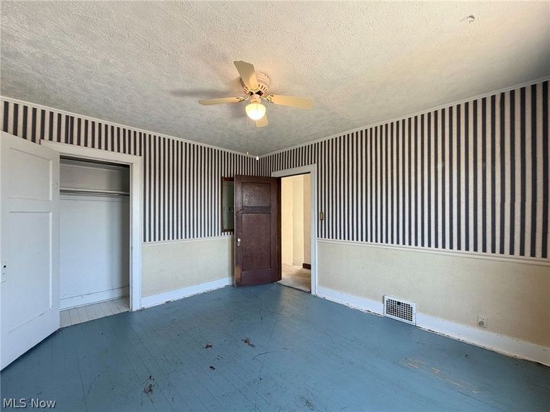 1652 Oregon Avenue, Steubenville, OH 43952 Photo 26