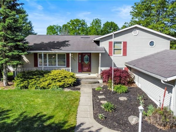 633 King Ridge Court , Ashland, OH 44805