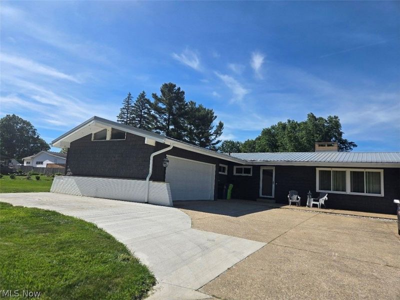 482 Fairwood Drive, Tallmadge, OH 44278 Photo 4