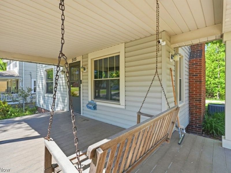 205 Logan Street , Bedford, OH 44146 Photo 4