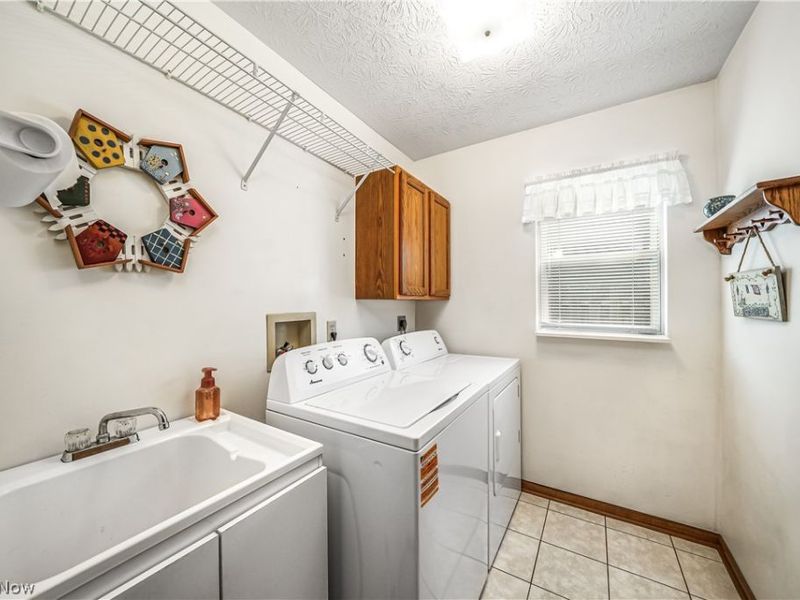 508 Hampton Drive, Elyria, OH 44035 Photo 26