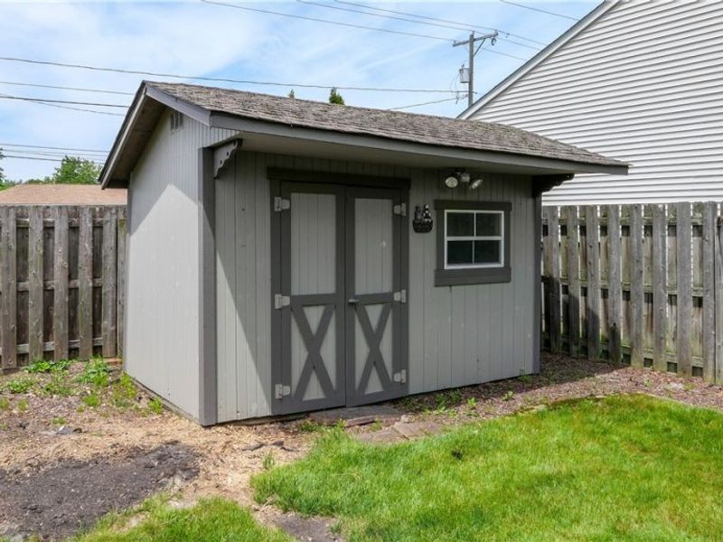 508 Hampton Drive, Elyria, OH 44035 Photo 30