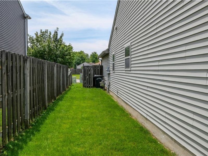 508 Hampton Drive, Elyria, OH 44035 Photo 34