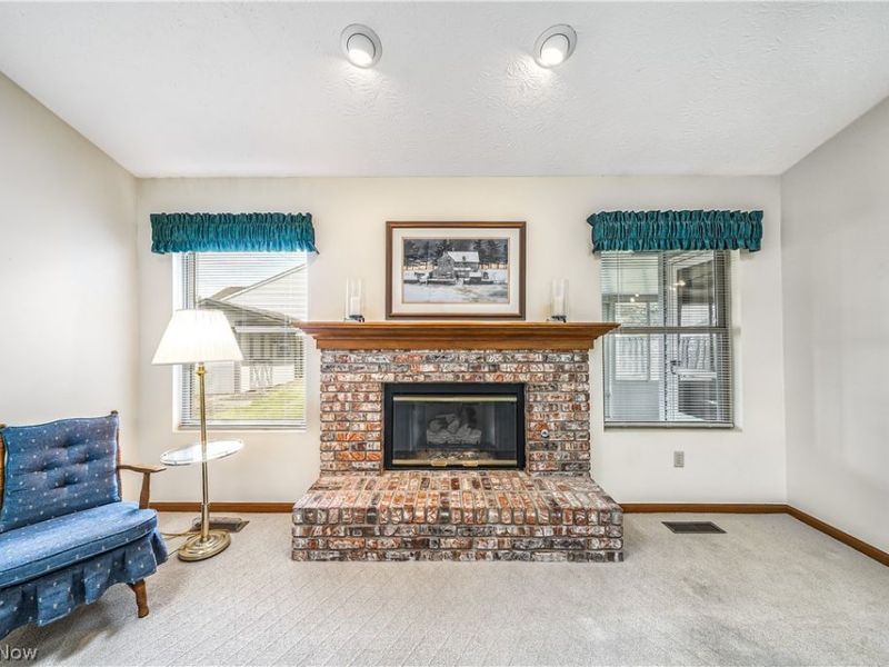 508 Hampton Drive, Elyria, OH 44035 Photo 7