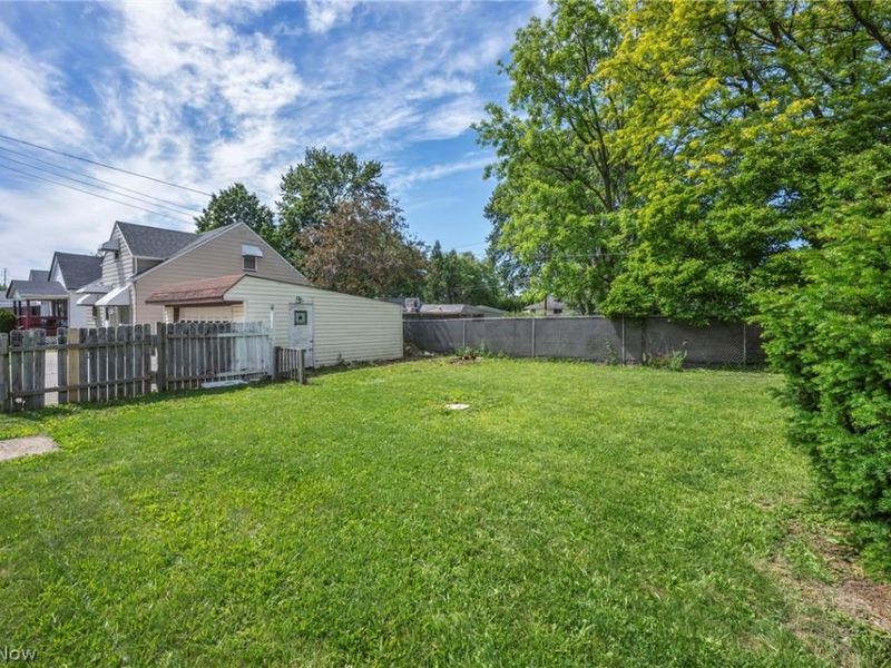 297 Paul Street , Bedford, OH 44146 Photo 49